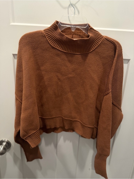 Zenana Outfitters Sweaters - Zenana Outfitters Cropped Ribbed Turtleneck Sweater - Rust Brown